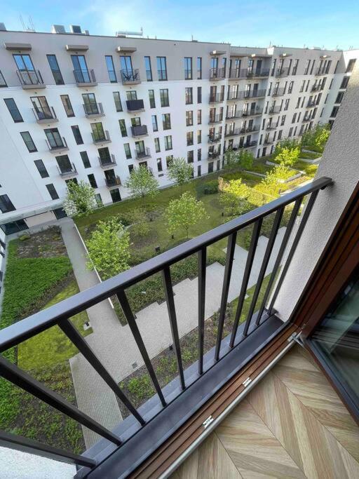 Port Praski Stylish Apartment Near Old Town Varsóvia Exterior foto